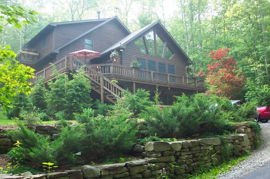 Photos of Bear Mountain Lodge, Wellsboro