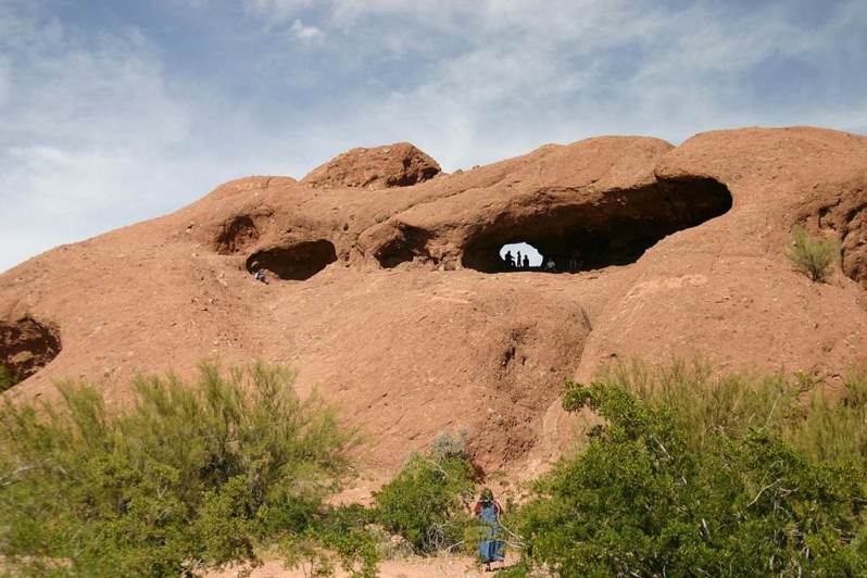 Hole in the Rock (Papago Park)